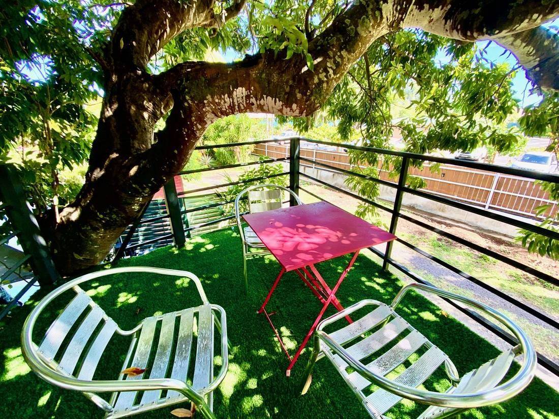 Terrasse perchée dans l'arbre
